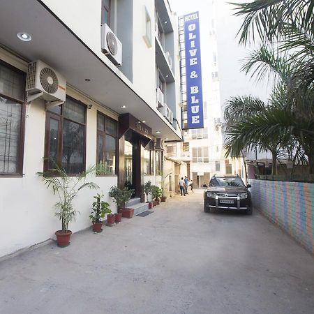 Airport Hotel Olive&Blue Neu-Delhi Exterior foto