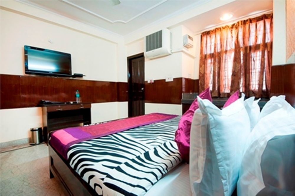 Airport Hotel Olive&Blue Neu-Delhi Exterior foto