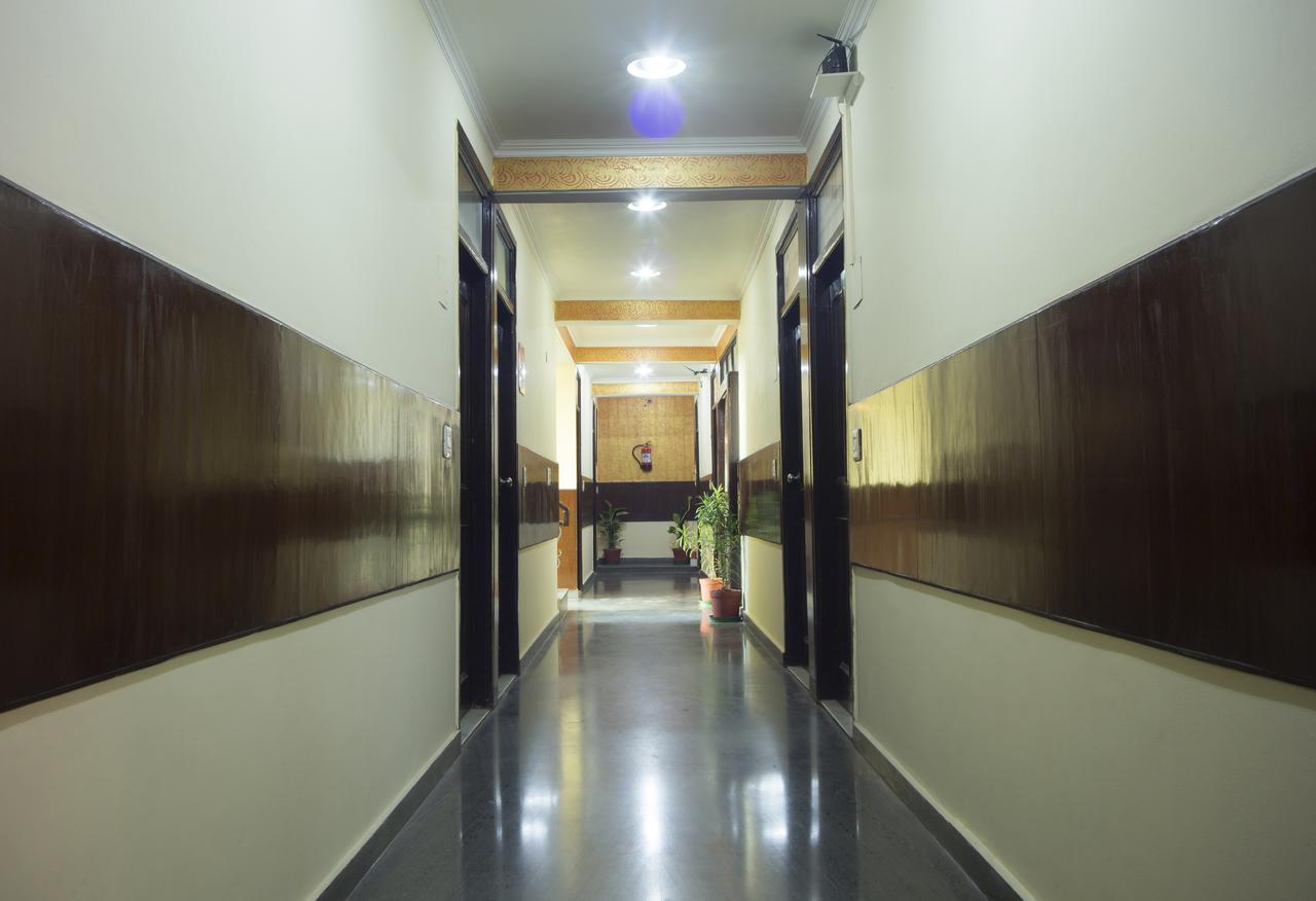 Airport Hotel Olive&Blue Neu-Delhi Exterior foto